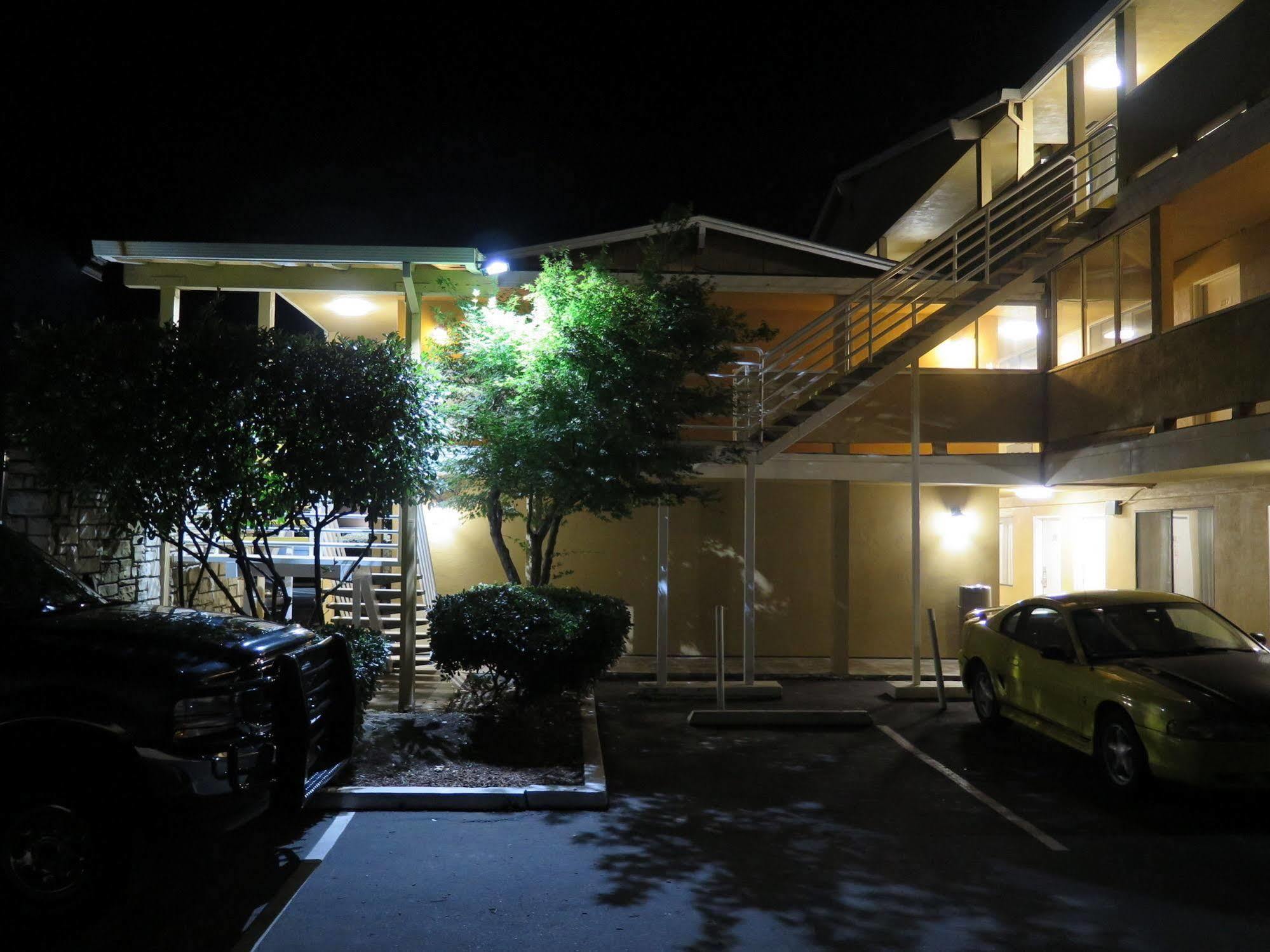 Red Roof Inn Yuba City Bonanza - Marysville Exterior foto